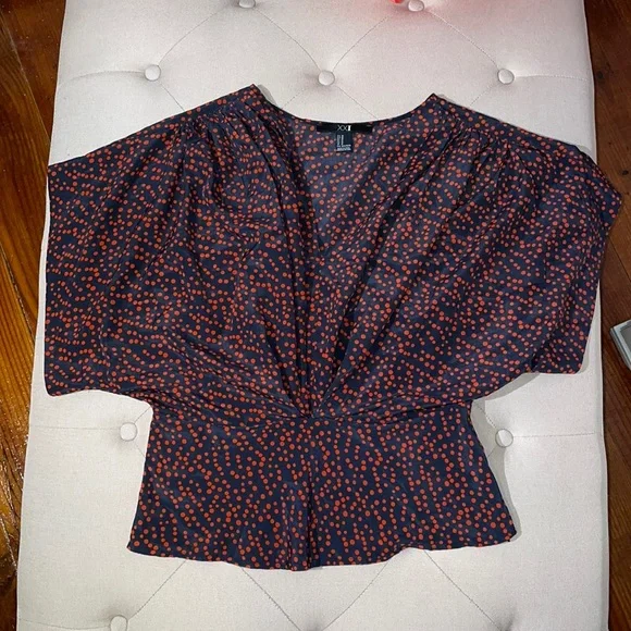 Forever 21 Navy Red polkadots Blouse top shirt - Picture 1 of 6